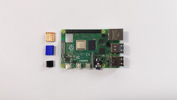 How to Apply Heatsinks on a Raspberry Pi 4